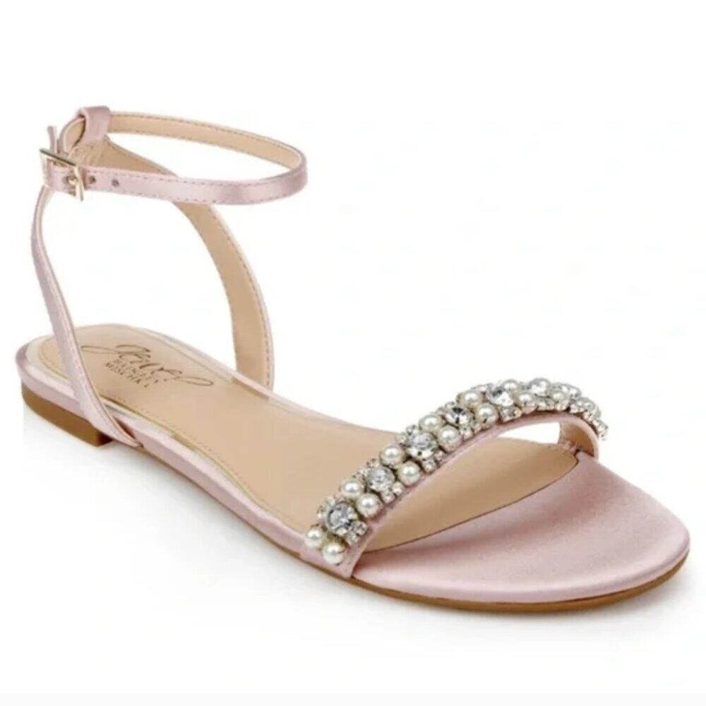 Badgley Mischka Daria Pearl and Crystal Flat Sandals Size 9.5 New $99